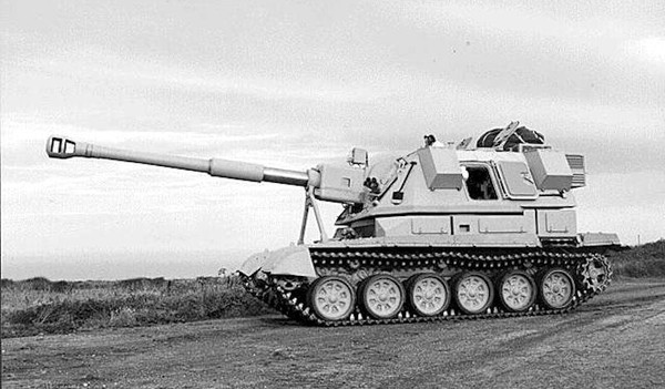 T-72차체에 브레이브하트 포탑을 얹어본 모습. 사진만으로도 전해지는 흉악함이 느껴진다 (Global security)