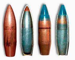 9x39mm의 탄두들. 탄두가 직경에 비해 꽤 긴 편이다. (gunf.ru)