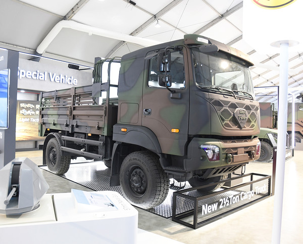 기아자동차의 차기 중형전술차량(군용트럭). 월간 플래툰.