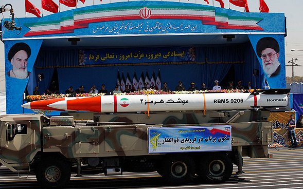 이란이 공개한 대함탄도미사일. 후티가 사용한 것과 동일 기종인지는 아직 미확인 (wikipedia)