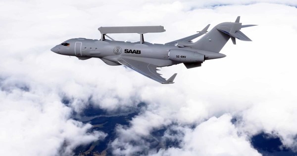 보잉이 빠지면서 선정 가능성이 높아진 글로벌 아이 (SAAB)