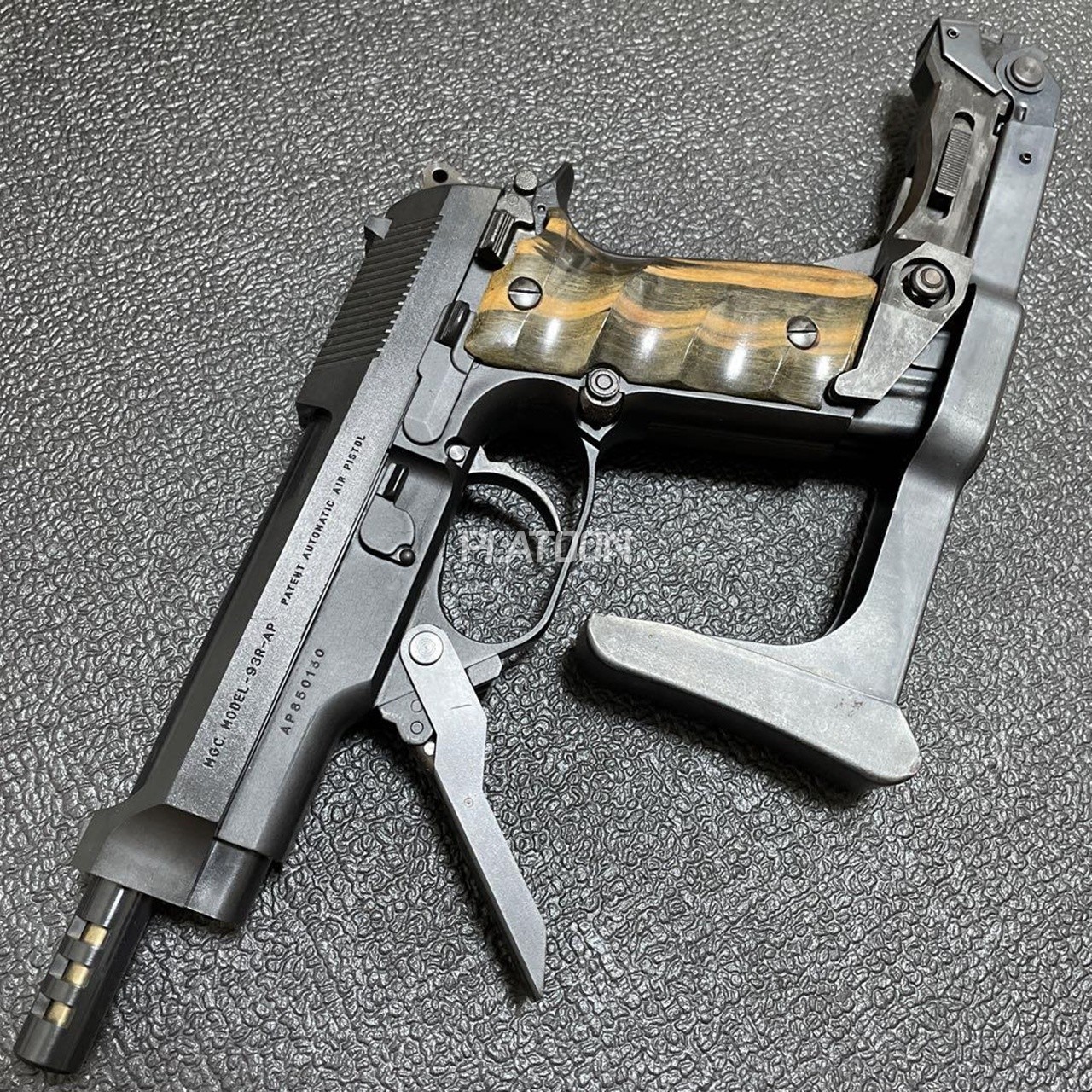 김찬우 기자의 총기 이야기 (32) MGC 베레타 M93R