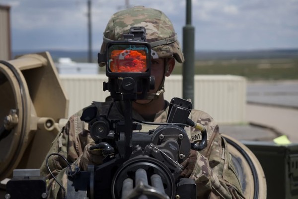 미군, 전차에 대 드론용 미니건 테스트중